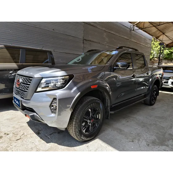 Nissan Navara 2.3d Pro4x Diesel 4x4 Dob.cab. At 4p
