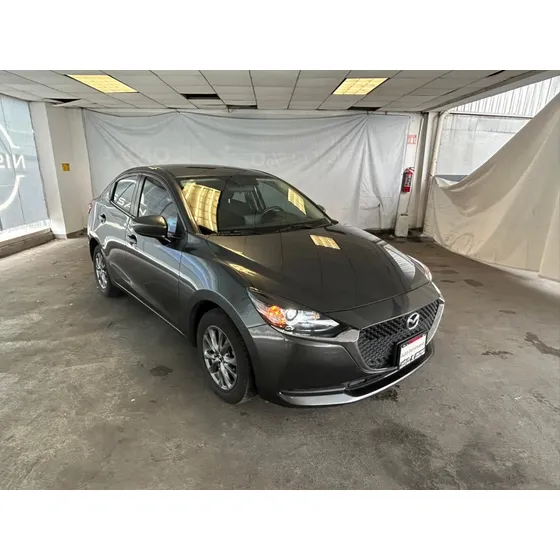 Mazda Mazda 2 1.5 I 4p At