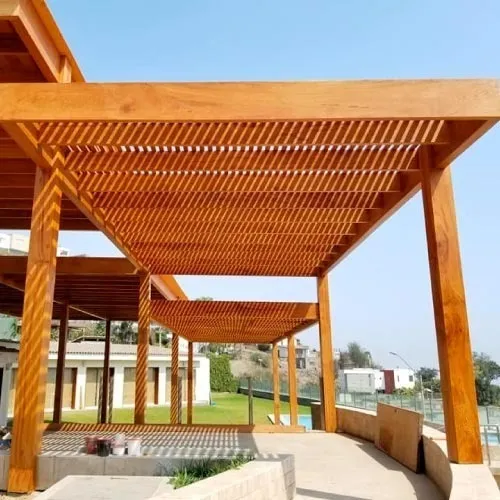 Techo Sol Y Sombra De Madera Y Policarbonato