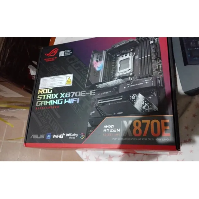 Placa Madre Asus Rog Strix X870e Nuevo