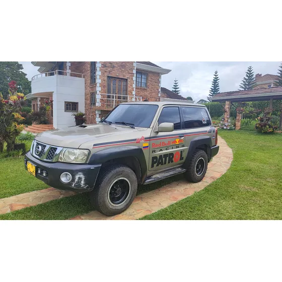 Nissan Patrol 3.0 Y61 Gl