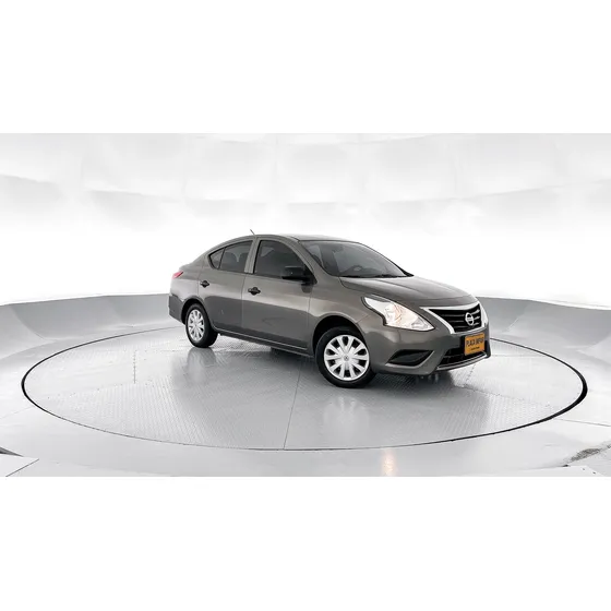 Nissan Versa Drive
