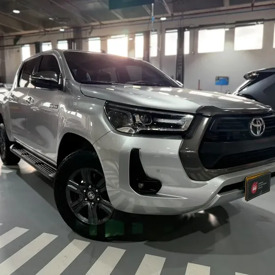 Toyota Hilux 2024 2.4 Diésel 4x4 Aut