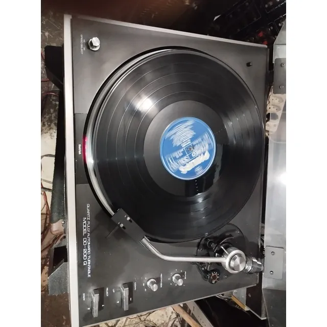 Toca Discos Gradiente Dd200q