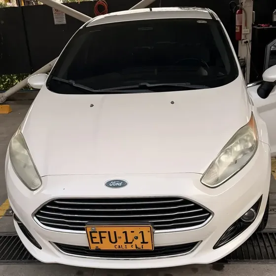 Ford Fiesta 2017 1.6 Hatchback Titanium