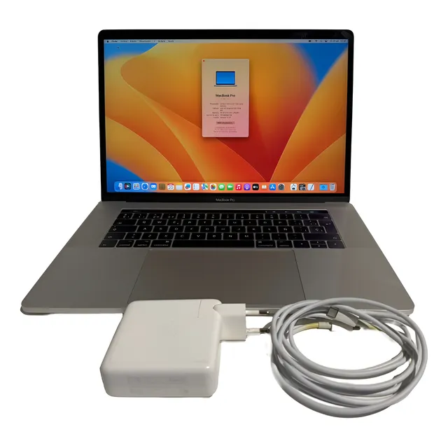 Macbook Pro Touchbar, I7, 16gb, 512gb