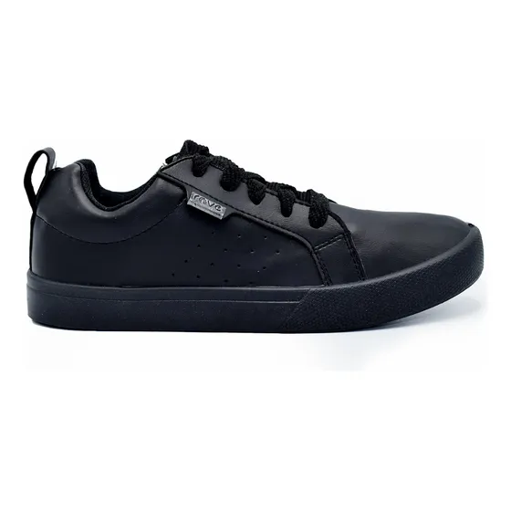 Zapatilla Colegial Negra Montevideo Rave