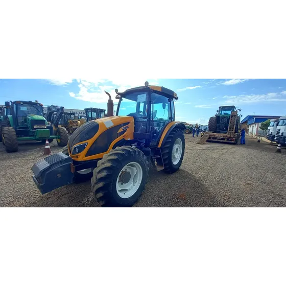 Trator Valtra Bh104 - 2021