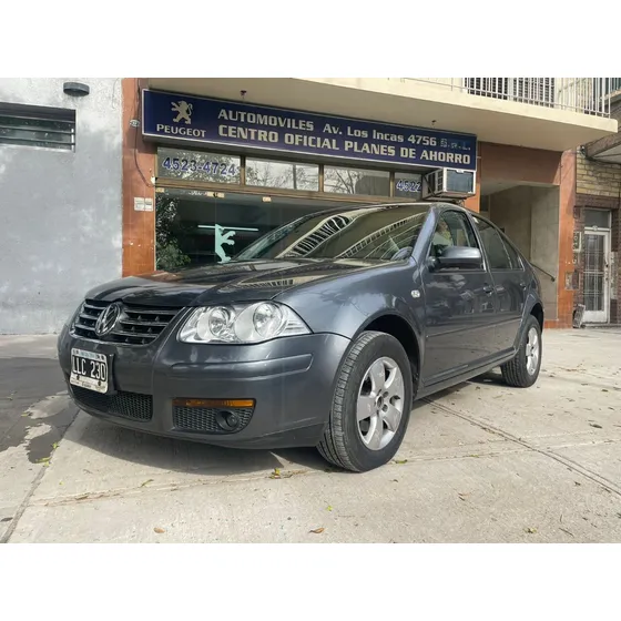 Volkswagen Bora 2.0 Trendline 115cv