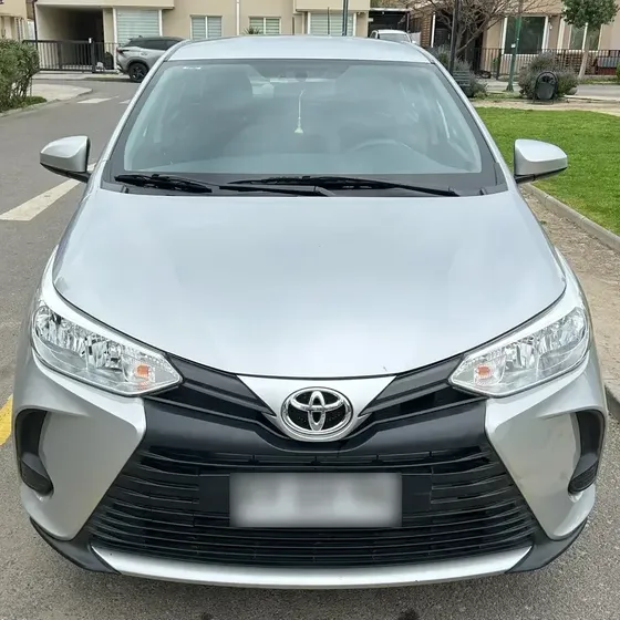 Toyota Yaris 2022 1.5 Sedan Gli E At 2022 en Santiago - RM (Metropolitana) usado