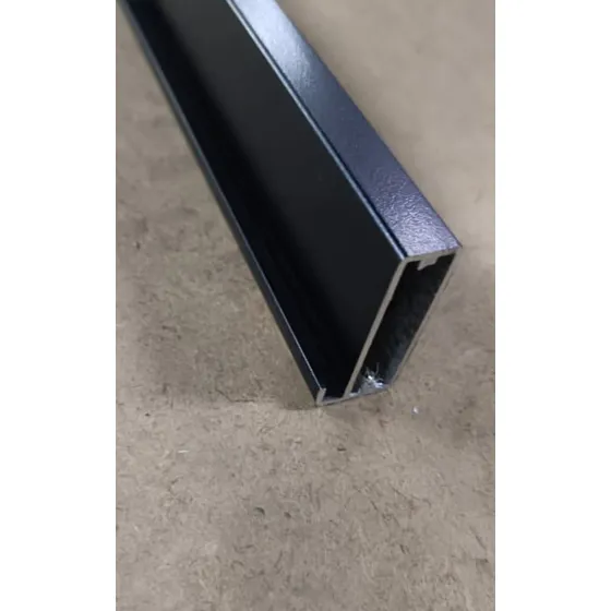 Perfíl De Aluminio Para Puertas Y Ventanas De Vidrio