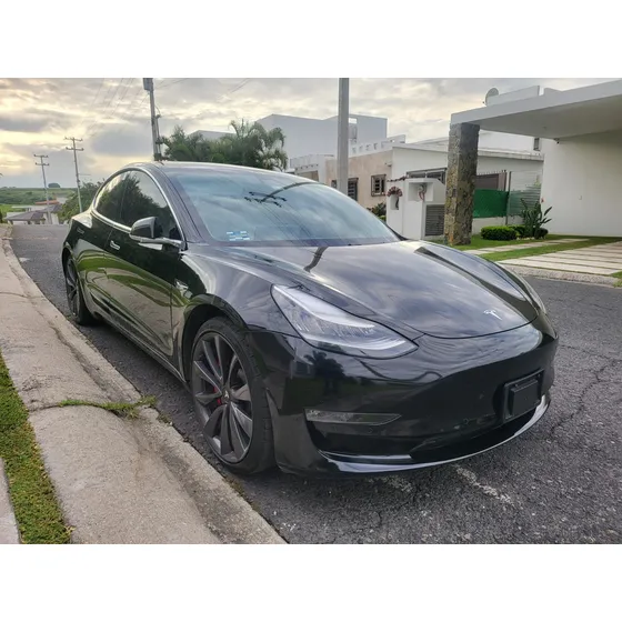 Tesla Model 3 Performence Dual Motor