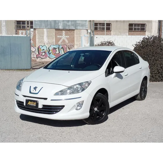 Peugeot 408 2.0 Allure 143cv