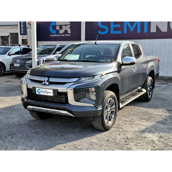 Mitsubishi L200 Dakar 4x4 Dcab 2.4 Aut