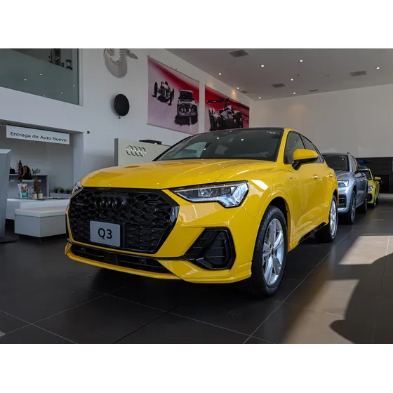 Audi Q3 Sportback 2.0 40 Tfsi S-line 180hp At