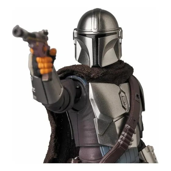 Star Wars Mafex 129 The Mandalorian & The Child Beskar Armor