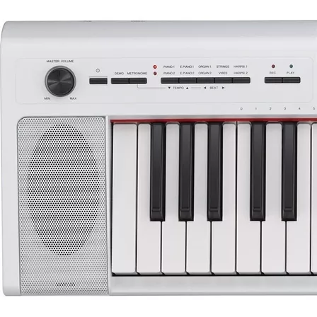 Yamaha Np12wh Piaggero Teclado 61 Teclas Sensitivo Blanco