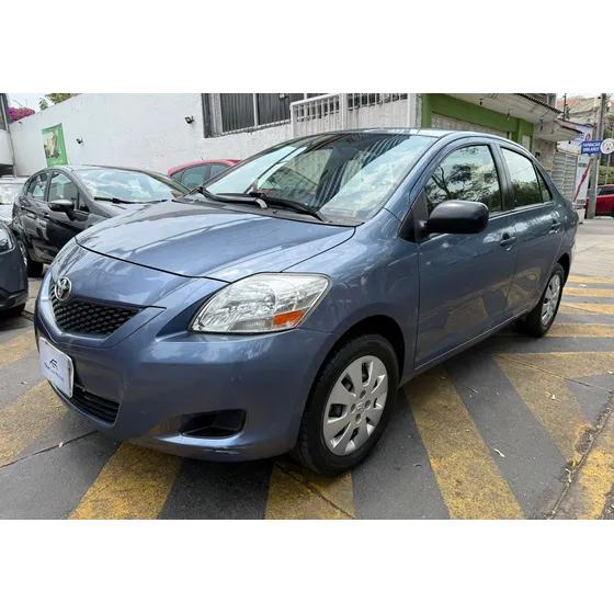 Toyota Yaris 1.5 Core Sedan Mt