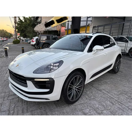Porsche Macan S