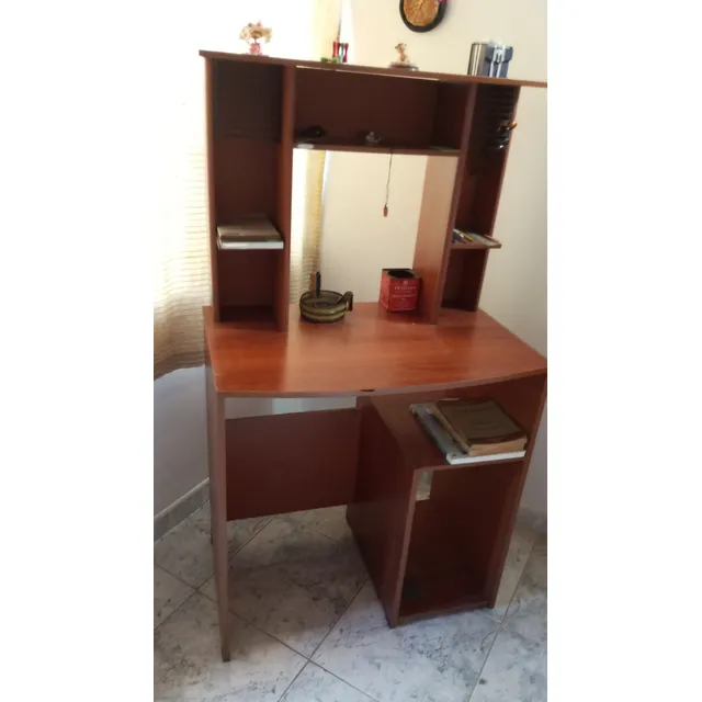 Mueble Usado Tipo Escritorio