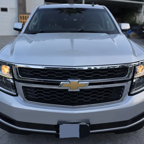 Chevrolet Suburban 2017 5.4 Lt Piel Blanca At