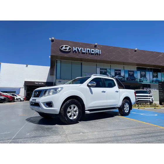 Nissan Np300 Frontier 2.5 Le Aa Mt