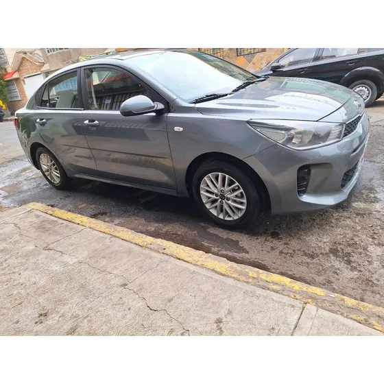 Kia Rio 1.6 Ex Hchback At
