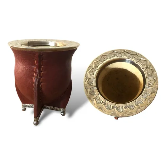 Mate Camionero Con Base Y Refuerzo De Alpaca Premium Color Marrón Cincelado