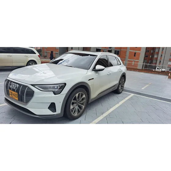 Audi E-tron Quattro Advanced