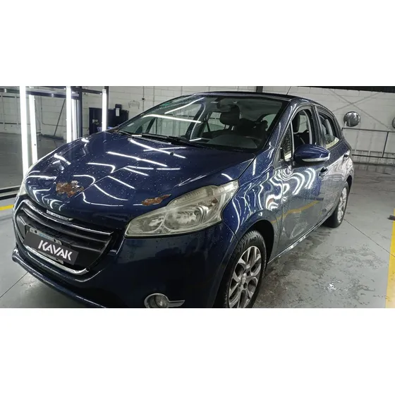 Peugeot 208 1.6 Allure Tiptronic