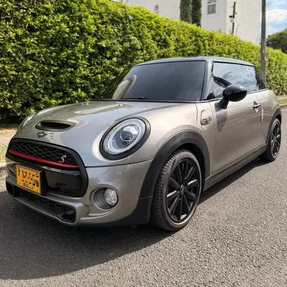 Mini Cooper S 2019 2.0 Chili At