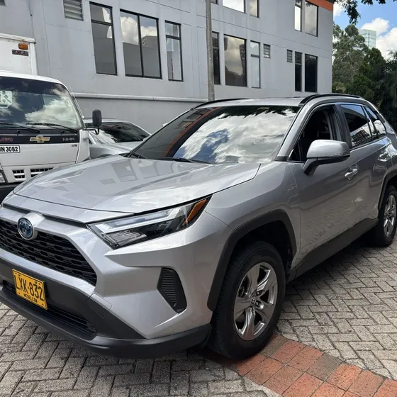Toyota Rav4 2023 2.5 Xle Hev 4x4 Cvt