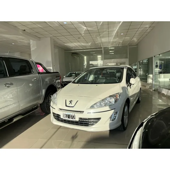 Peugeot 408 2.0 Allure Plus 143cv