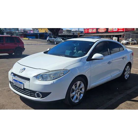 Renault Fluence 2.0 Privilège X-tronic Hi-flex 4p