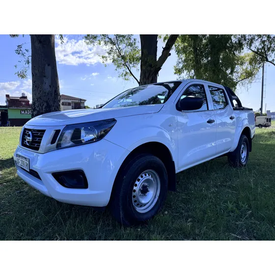 Nissan Frontier 2.3 S Cd 4x2 Mt