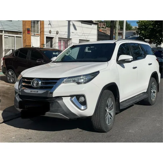 Toyota Hilux Sw4 2.8 Srx 177cv 4x4 7as