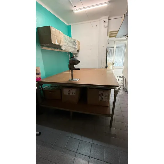 Mesa De Corte Textil Con Carro Encimador. Liquido Por Cierre