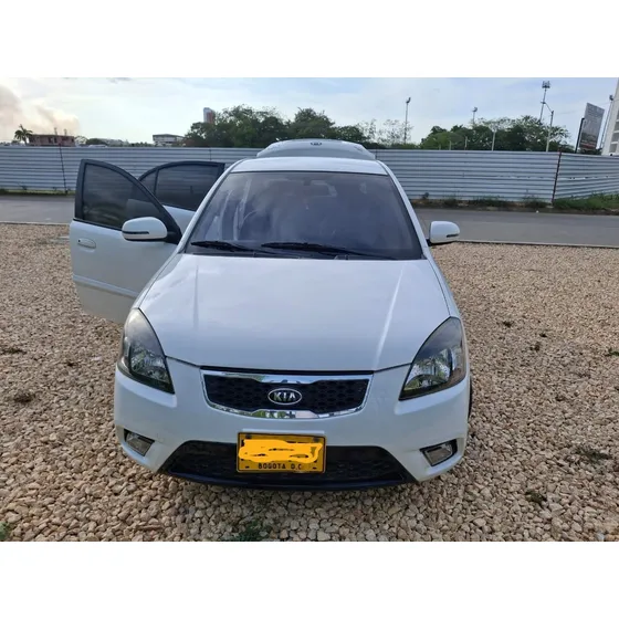 Kia Rio 1.6 5 P