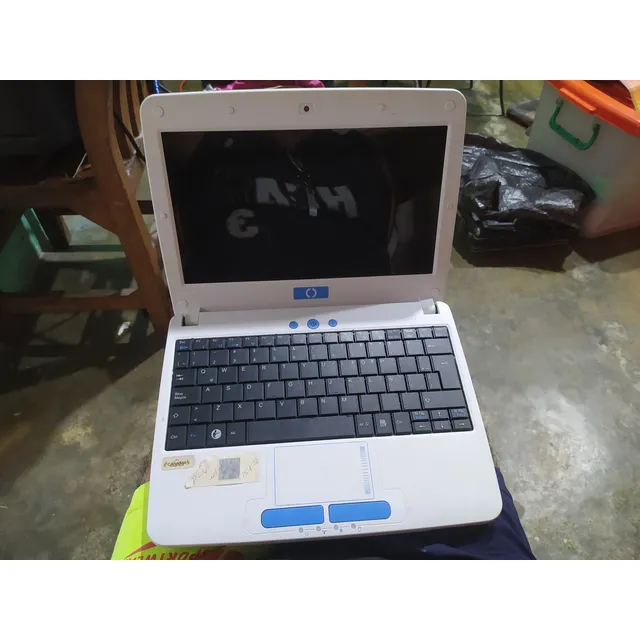 Laptop Para Repuesto Mg-116b1 -nueva Con Todos Los Component