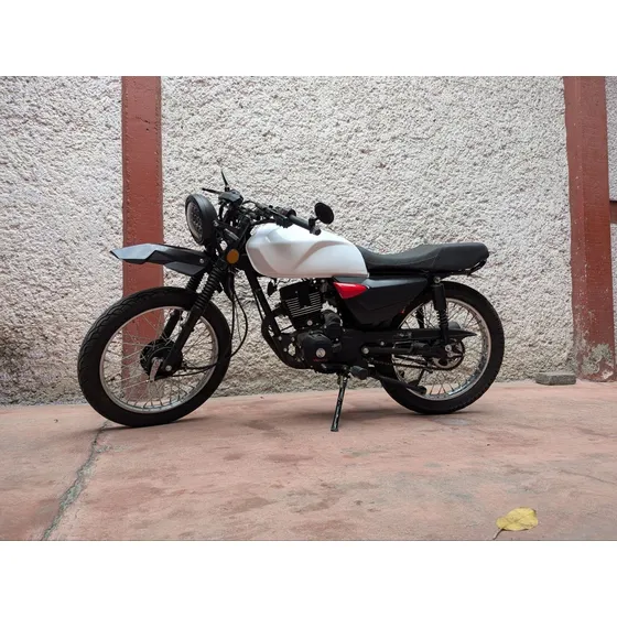 Motocicleta Marca Vento Modelo Xpress Año 2023 Modificada 