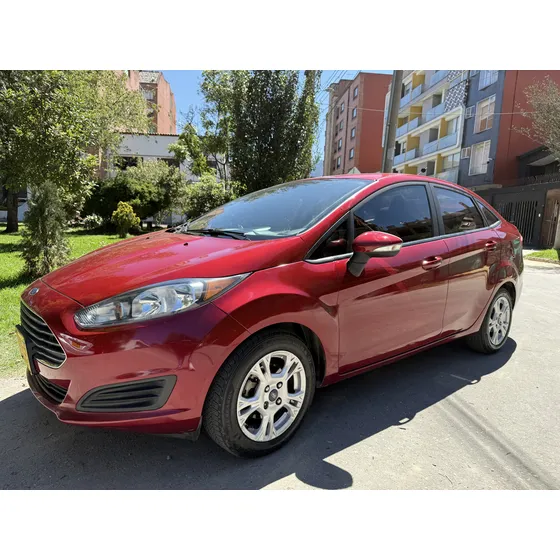 Ford Fiesta 1.6 Sportback Se Automática