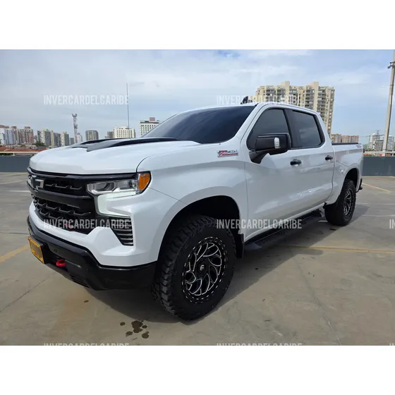Chevrolet Silverado 5.3 Z71 4x4 At