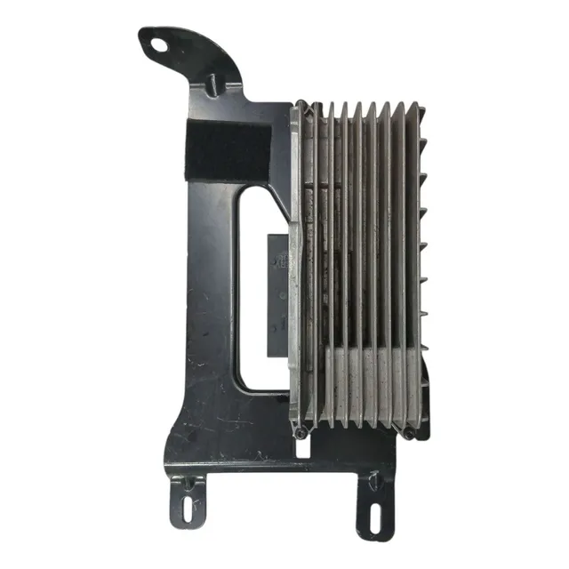 Módulo Amplificador Som Audi A4 2008 8t0035223ab