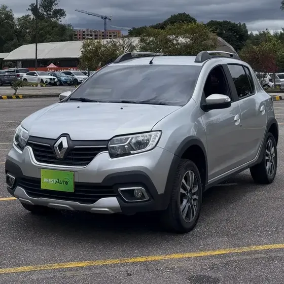 Renault Stepway 2023 1.6 Intense Automática