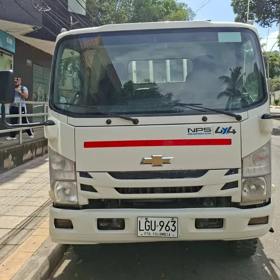 Chevrolet Nps 4x4 