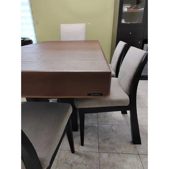Mantel De Ecocuero Encastrable Para Mesa Cuadrada 150 X 150