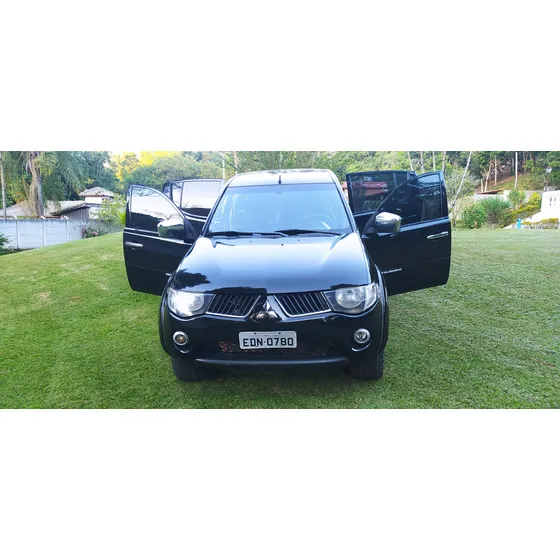 Mitsubishi L200 3.2 Triton Hpe Cab. Dupla 4x4 Aut. 4p