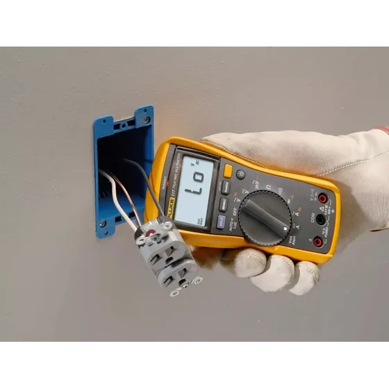 Multimetro Digital Autorango Fluke 117 Cat Iii 600v Ca/cc