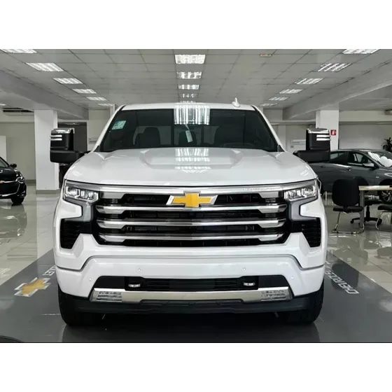 Chevrolet Silverado 5.3 V8 High Country