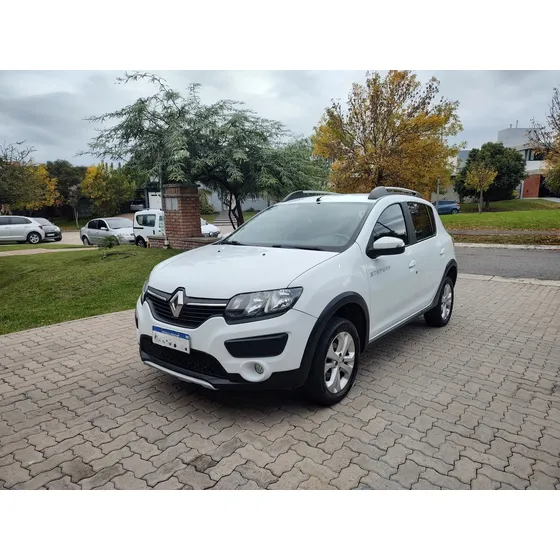 Renault Sandero Stepway 1.6 Privilege 105cv